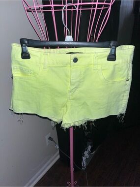 Women's Neon Yellow Frayed Hem Denim Shorts